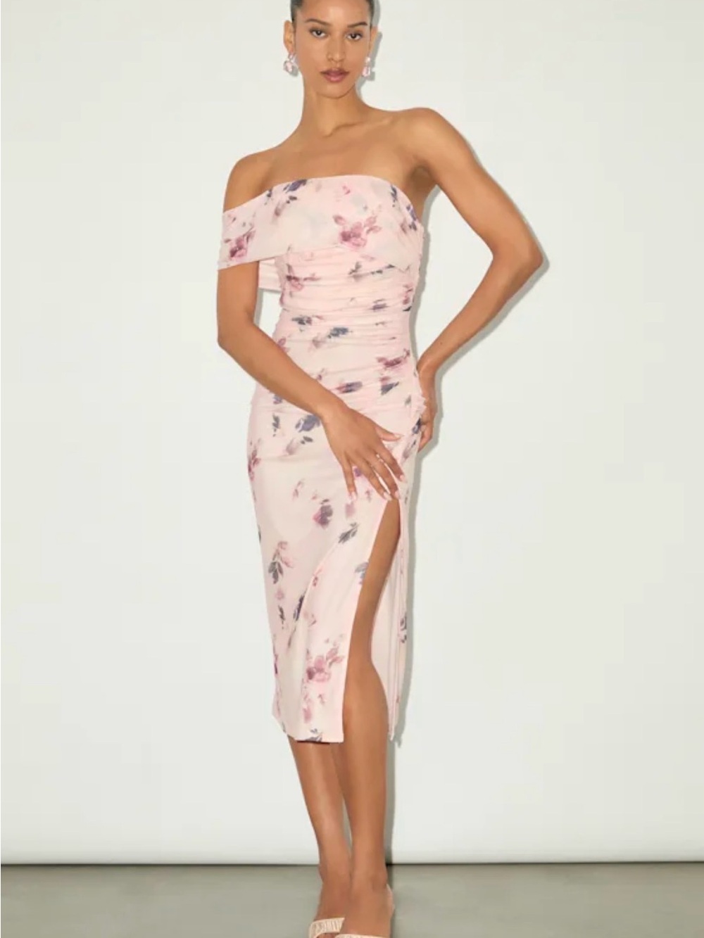 Lulu's Blush Pink One-Shoulder Floral Midi Dress with Side Slit